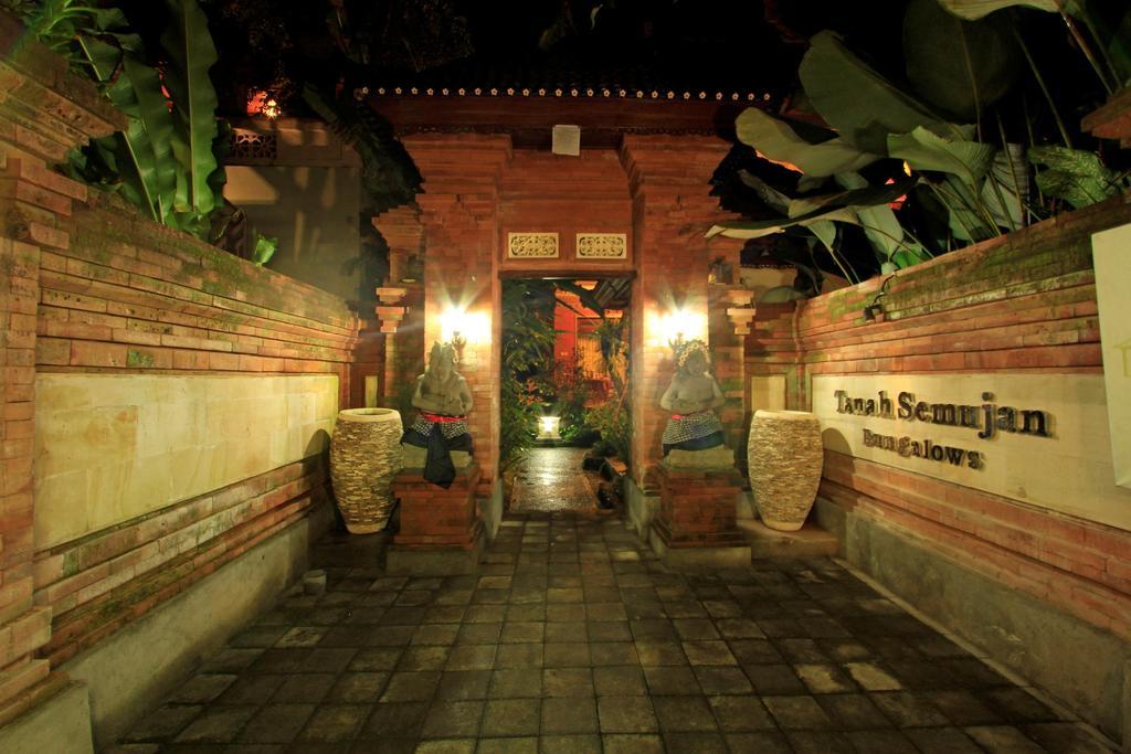 丹那塞姆烟乌布酒店 外观 照片